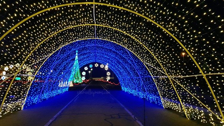 There’s a Drive-through Christmas light display coming to Colorado with 1.5 million LED lights