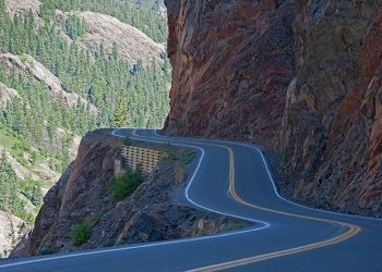 Million Dollar Highway Named One Of The Most Terrifying Roads In The Country