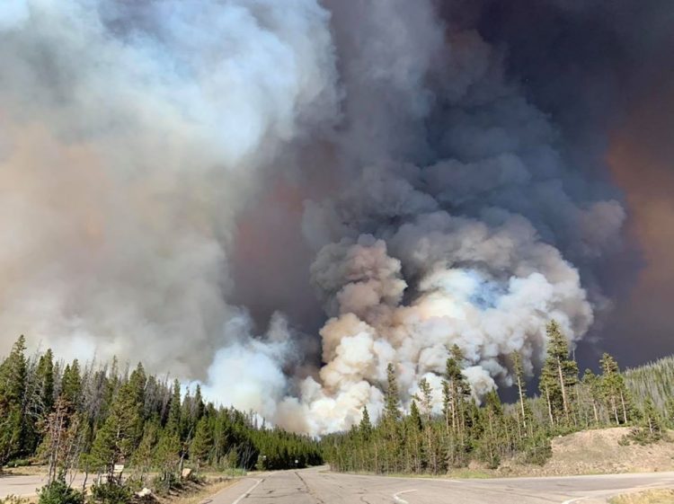 Colorado wildfire grows to third-largest in state history, Denver choked with smoke