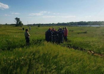 Three people were injured in a hot air balloon crash outside of Denver