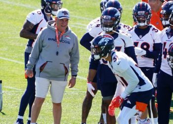 Unvaccinated NFL players will have same tough protocols, but most Broncos won’t