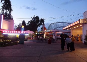 A long wait is over, and Lakeside Amusement Park finally reopens tonight