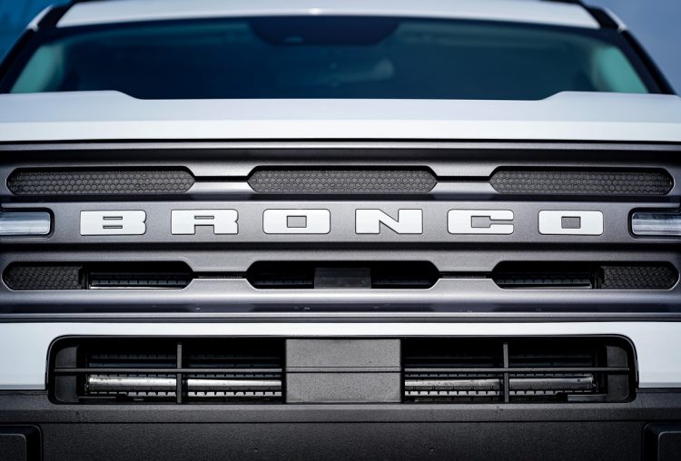 Ford confirms new Bronco uses same automatic transmission as Explorer