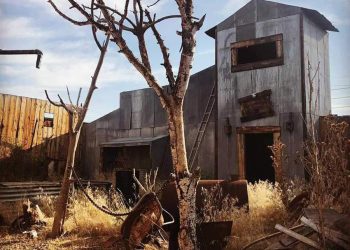 3 Haunted Houses In Colorado That Will Haunt You
