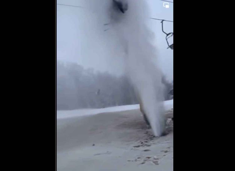 Trapped On A Ski Lift! Skiers Are Sprayed By Freezing Water