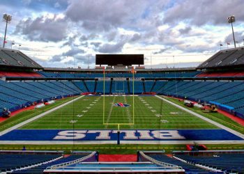 Patriots Player Kendrick Bourne  Has Dildo Thrown At Him By Bills Fans