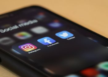 Mom Pays Son $1800 If He Agrees To Stay Off Social Media