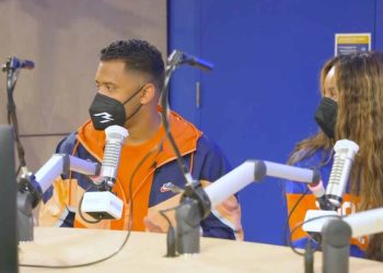 Ciara Posts Video of Her and Russell Wilson at Colorados Childrens Hospital