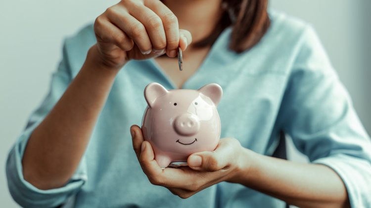 3 Easy Ways To Save Money
