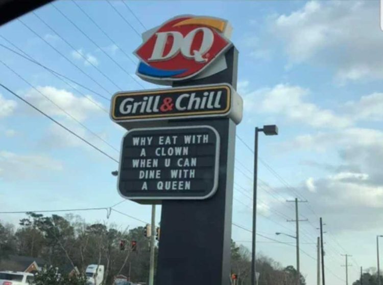 16 Times Fast Food Restaurants Threw Shade At Other Fast Food Restaurants