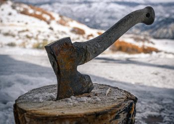 Some guy went Hatchet Happy in the Aurora Target
