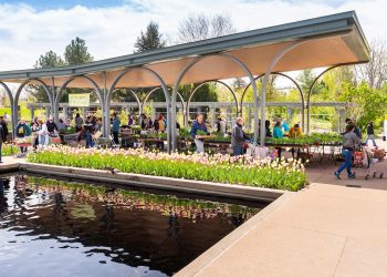 Things To Do With Mom for Mother’s Day Weekend In Denver