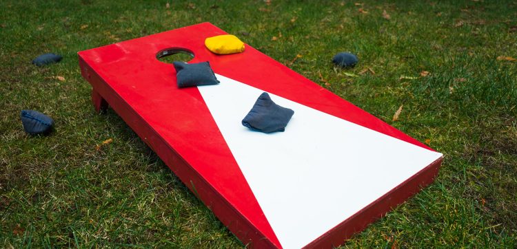 A Loveland Man Set a Cornhole World Record!