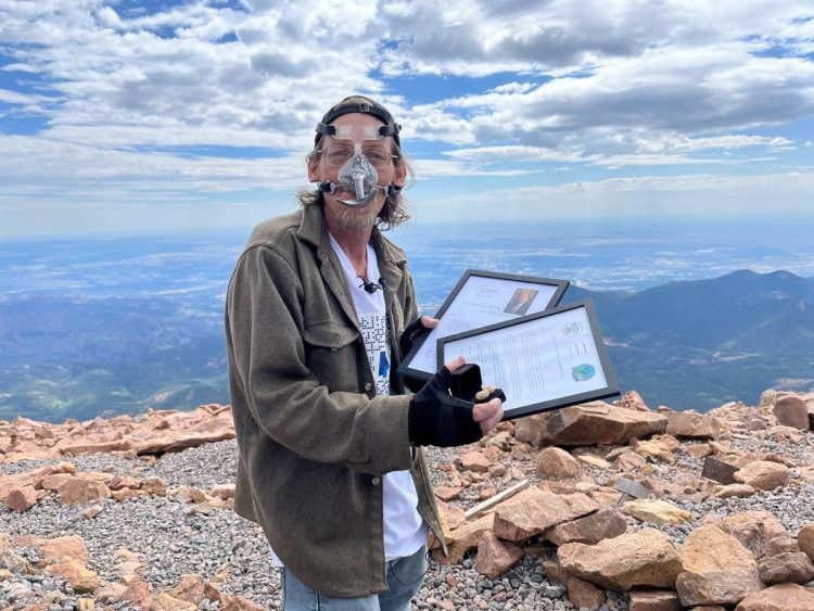 Man Pushes Peanut Up Pikes Peak Using Nose