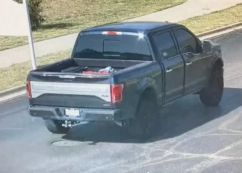 Suspects wanted in connection to car break-ins during church services