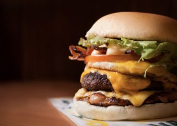 Where to get deals for National Cheeseburger Day