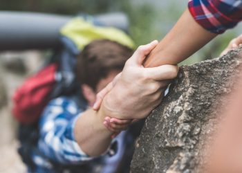 Denver adventure couple aims to help families in need this season