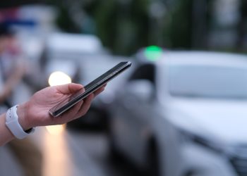 Burglar busted after ordering a ride share to the crime scene