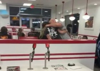 MUST SEE: Man wanted for assault, child abuse in Loveland In-N-Out incident turns self in