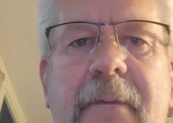 Metro-Area Employee Stabbed While Stopping Shoplifter, Then Fired by Walmart