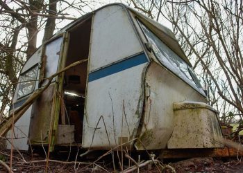 RV-Driving Homeless Couple Left with Extensive Damage After Hit-and-Run