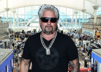 Iconic Denver Deli Seen on ‘Diners, Drive-Ins and Dives’ Expands to DIA