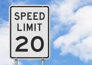 Lakewood Lowers Residential Speed Limit to 20 MPH—Will Drivers Comply?