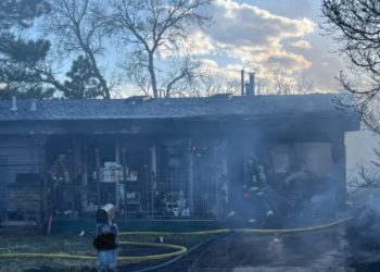 WATCH: 3 Injured, 2 Homes Destroyed in Westminster Fire Near 80th Avenue
