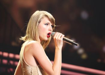 Taylor Swift Fears for Safety After Colorado Man Allegedly Stalks Her L.A. Home