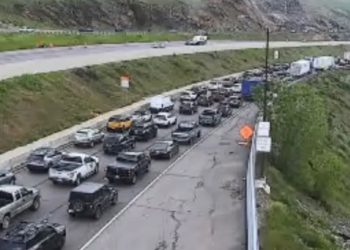 Pothole Exposes Rebar on I-70, Forces Lane Closures Near Morrison
