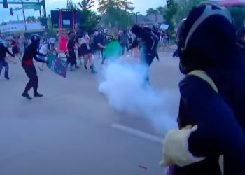 17 Arrested in Denver ICE Protest as Police Deploy Smoke and Pepper Balls