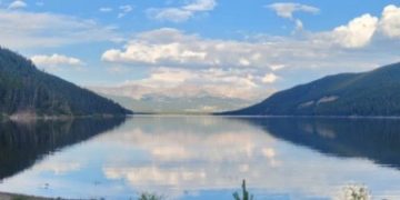 Hike, Swim, Repeat: Colorado’s Turquoise Lake Trail Is Peak Summer Vibes