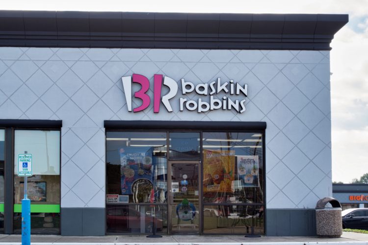 “My Paycheck Bounced Again”: Teens at Denver Baskin-Robbins Say They’re Not Getting Paid