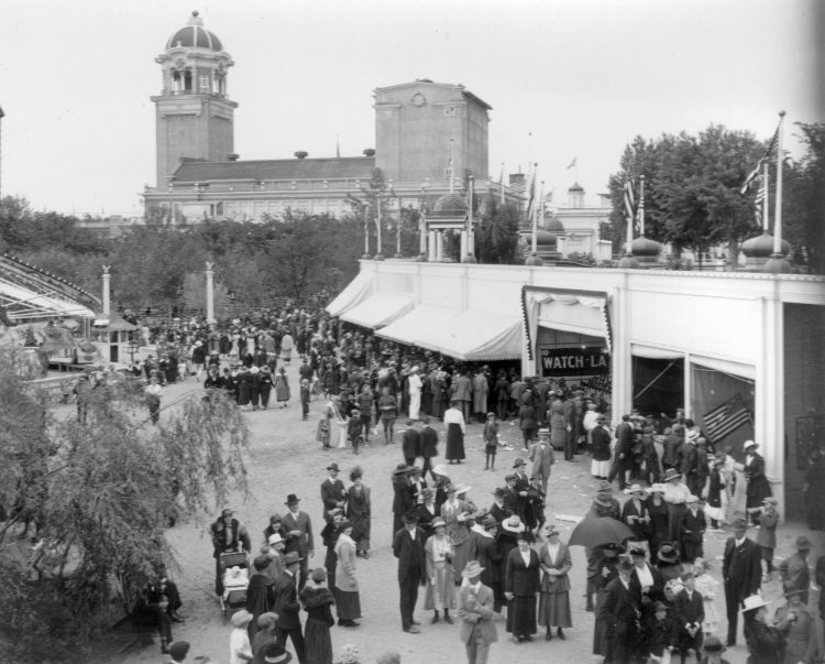 Step Back to 1908: The Early Days of Denver’s Lakeside Amusement Park