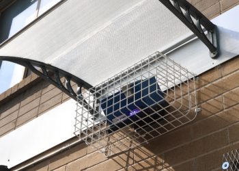 Flashing Lights and Cricket Sounds: Anti-Homeless Device Appears in Ballpark District