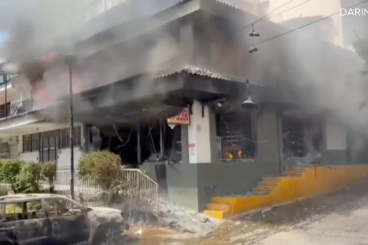 Colorado Travelers Stranded After Cartel Violence Erupts in Puerto Vallarta