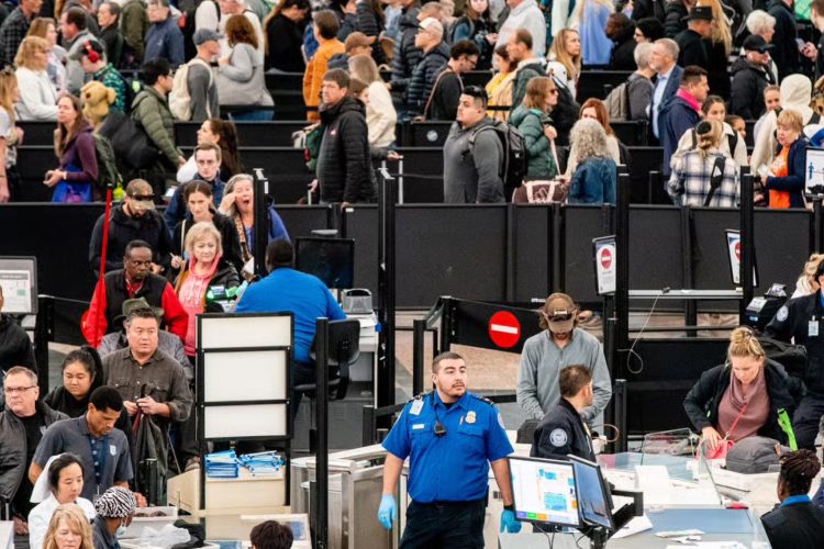 DIA Calls on Community to Support TSA Screeners With Grocery and Gas Gift Cards