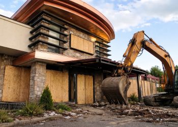 Buildings Coming Down at Cherry Creek Shopping Center for 13-Acre Project