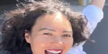 WATCH A Colorado Employee Just Quit Her Job in the Most Dramatic Way Possible—and It Was All Caught on Video